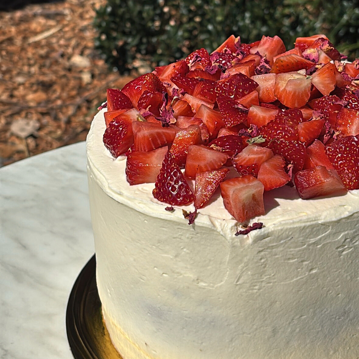 Strawberries & Cream Sponge